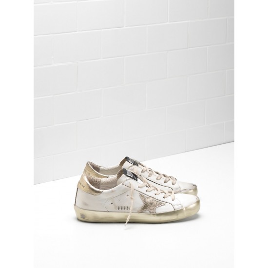 Men/Women Golden Goose superstar calf leather in golden sneaker